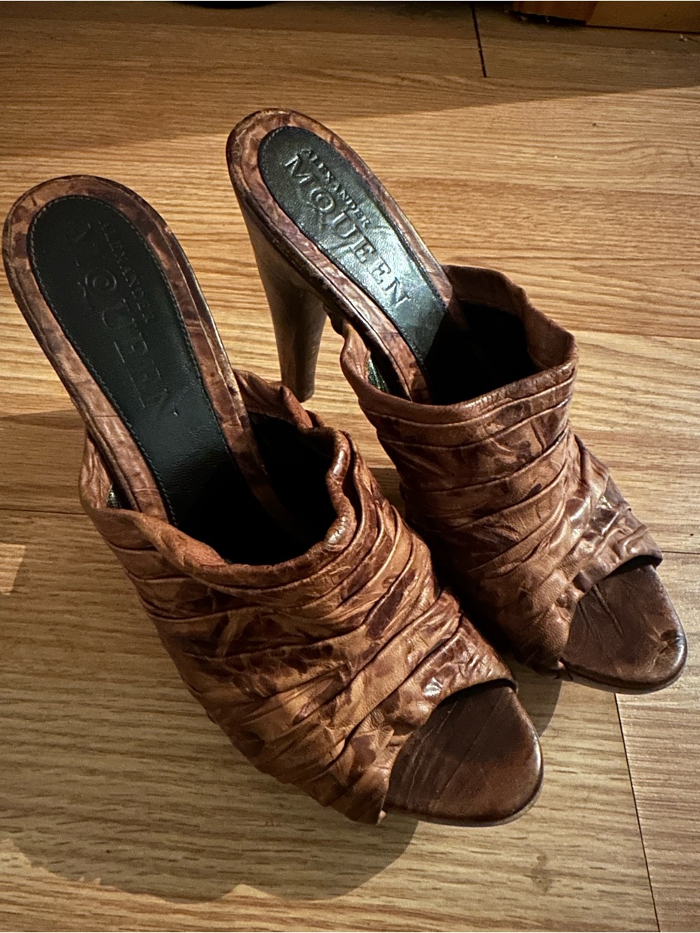 Alexander McQueen Brown Ruched Leather Peep-Toe Mules